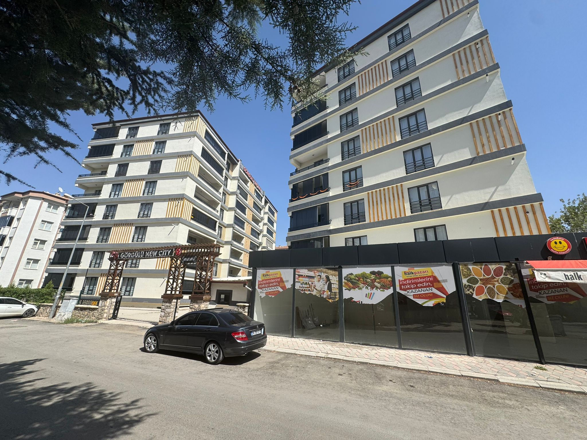 Şehit Halit Caddesi Konut Projesi